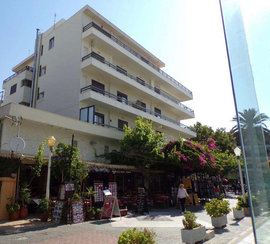 Апартаменты (Апартаменты с балконом), EVA APARTHOTEL near the beach