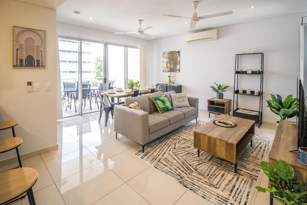 ZEN CENTRAL CBD - Affordable 3-Bdrm Apt in the Heart of Darwin City photo 1