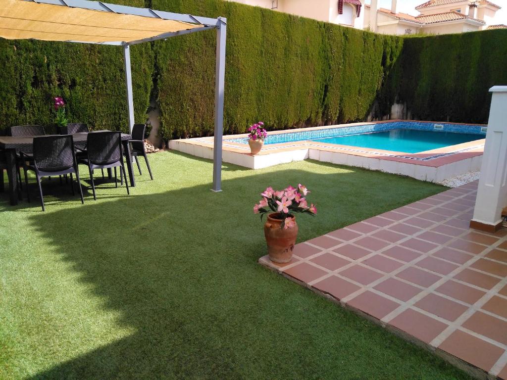 3 bedrooms chalet with private pool furnished terrace and wifi at Cullar Vega photo 1