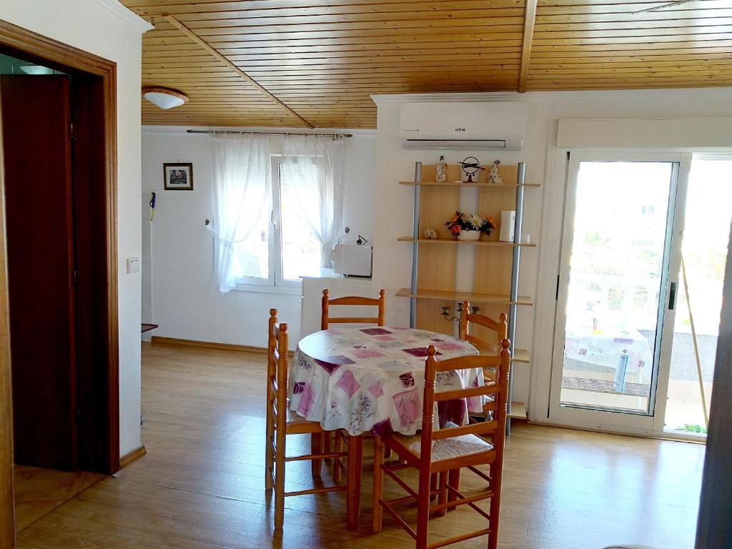 2 bedrooms appartement with sea view shared pool and furnished terrace at El Chaparral 3 km away from the beach photo 4