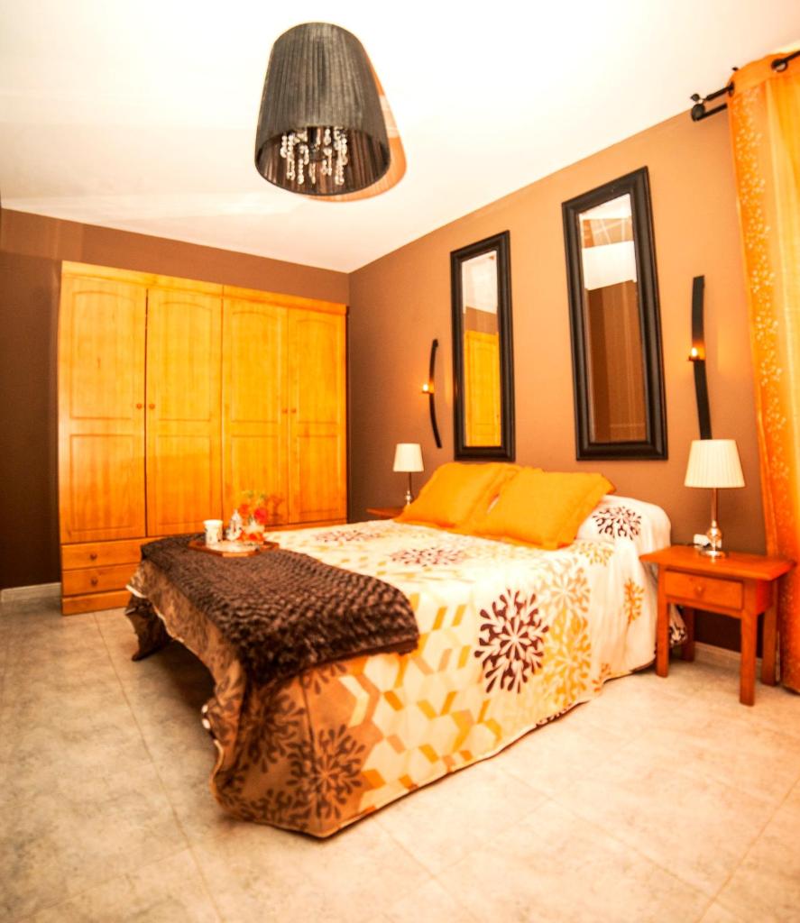2 bedrooms appartement with city view furnished terrace and wifi at Los Llanos 6 km away from the beach photo 3