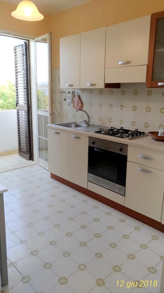 2 bedrooms appartement at Torre Dell'Orso 50 m away from the beach with sea view and furnished terrace photo 2