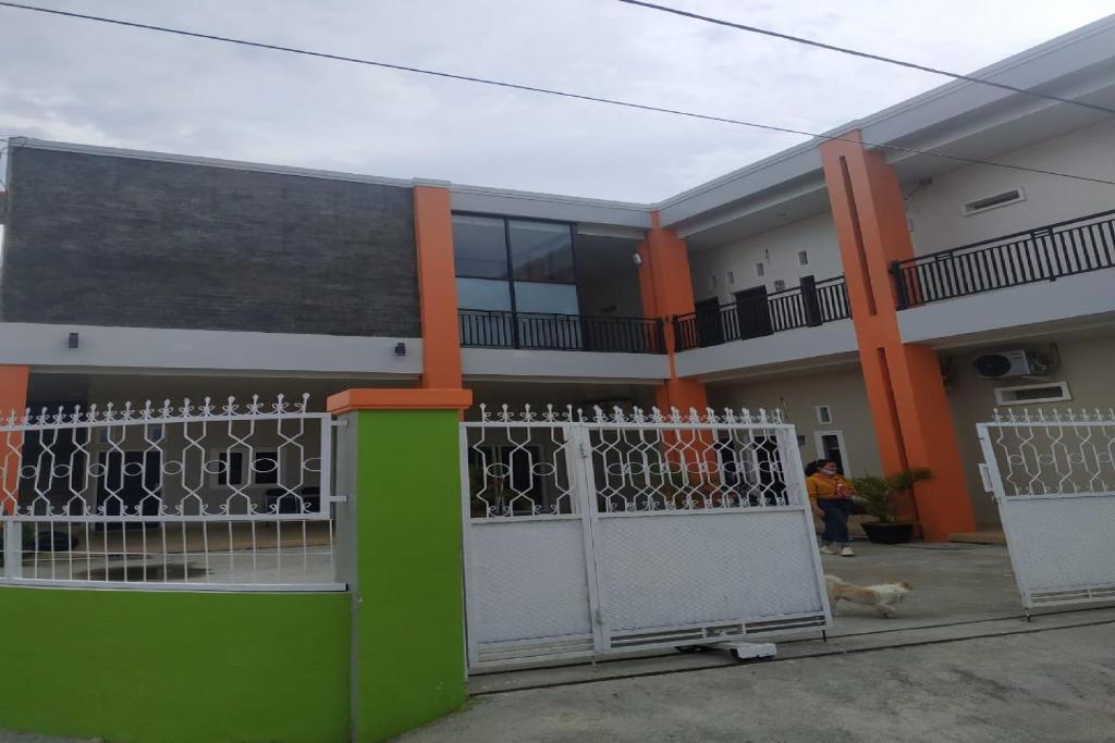 Nietsa Guest House Syariah Palu Mitra RedDoorz photo 1