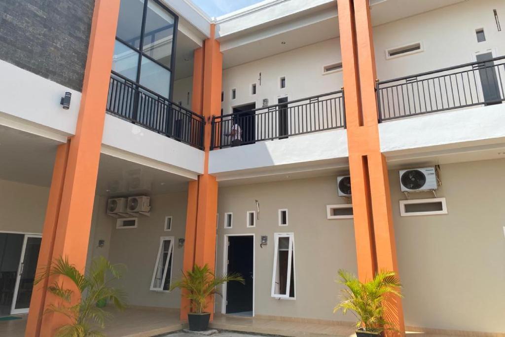 Nietsa Guest House Syariah Palu Mitra RedDoorz photo 2