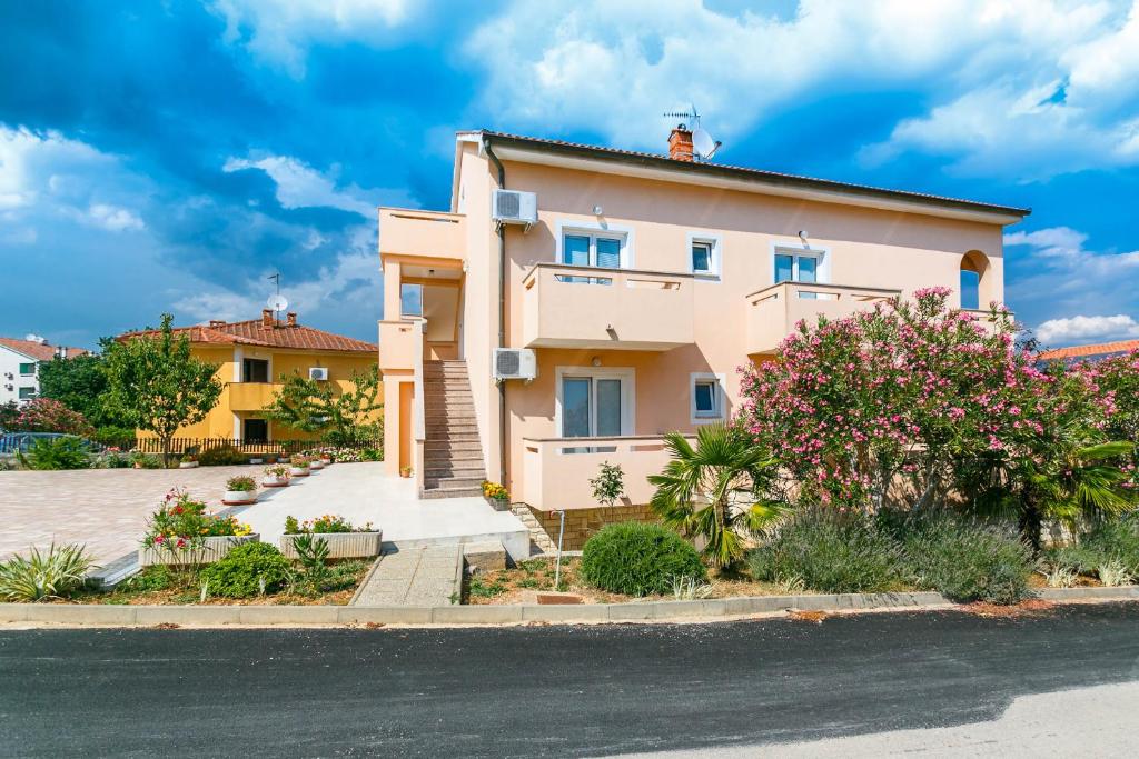 Apartmani Luka photo 2