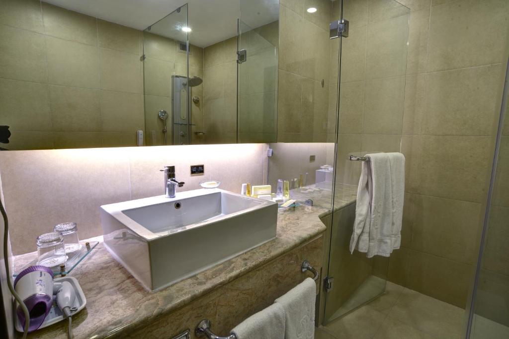 Pearl Continental Hotel, Bhurban