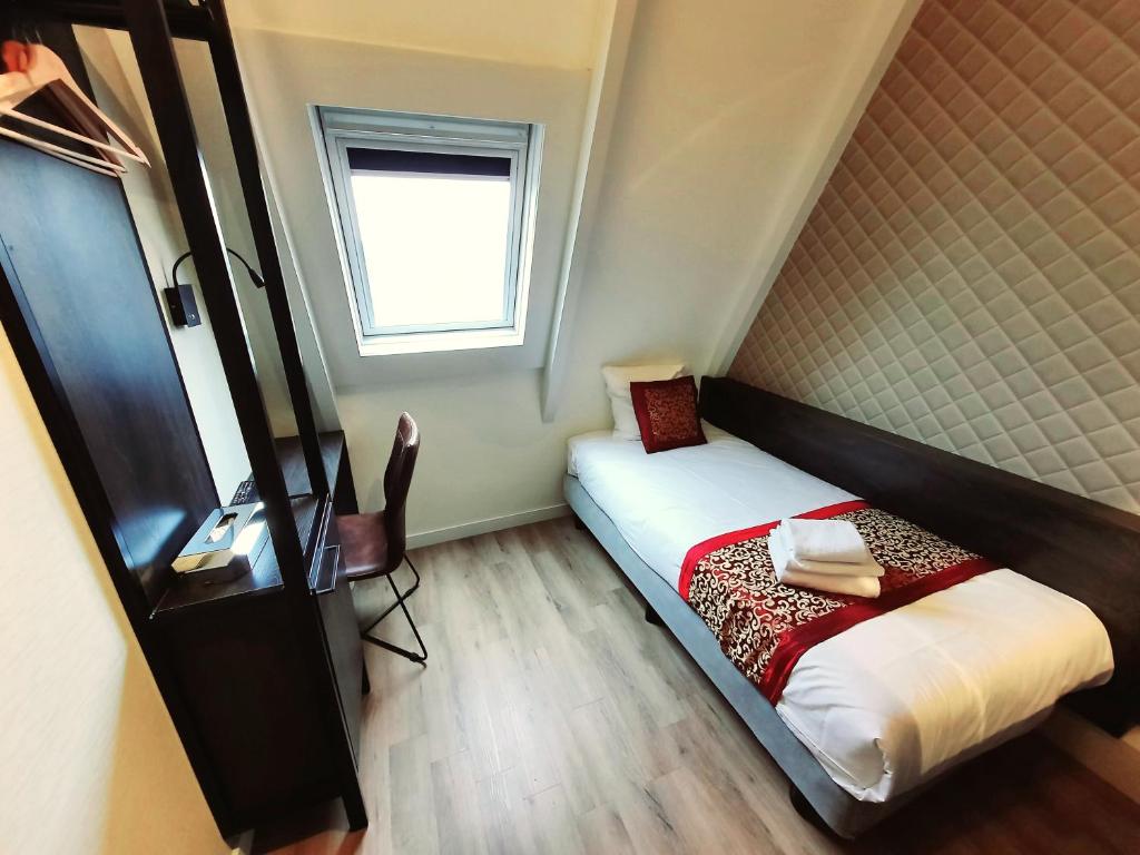 Одноместный (Одноместный номер с общей ванной комнатой), Hotel Washington