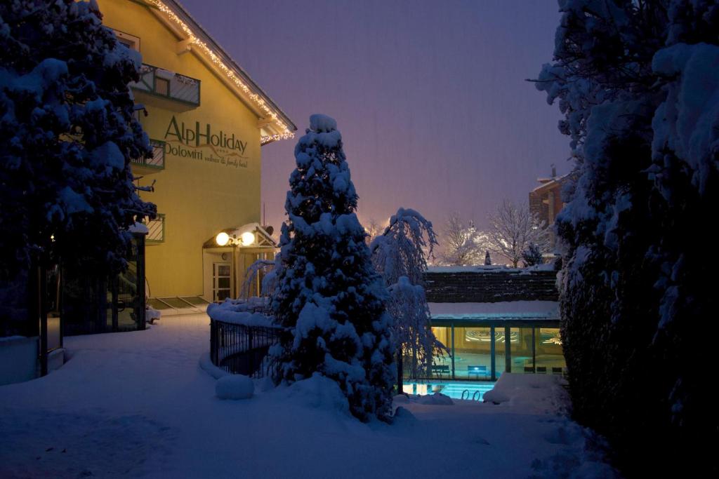 Alpholiday Dolomiti Wellness & Family Hotel photo 2