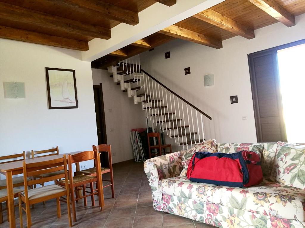 3 bedrooms appartement with shared pool enclosed garden and wifi at Partinico 2 km away from the beach photo 1