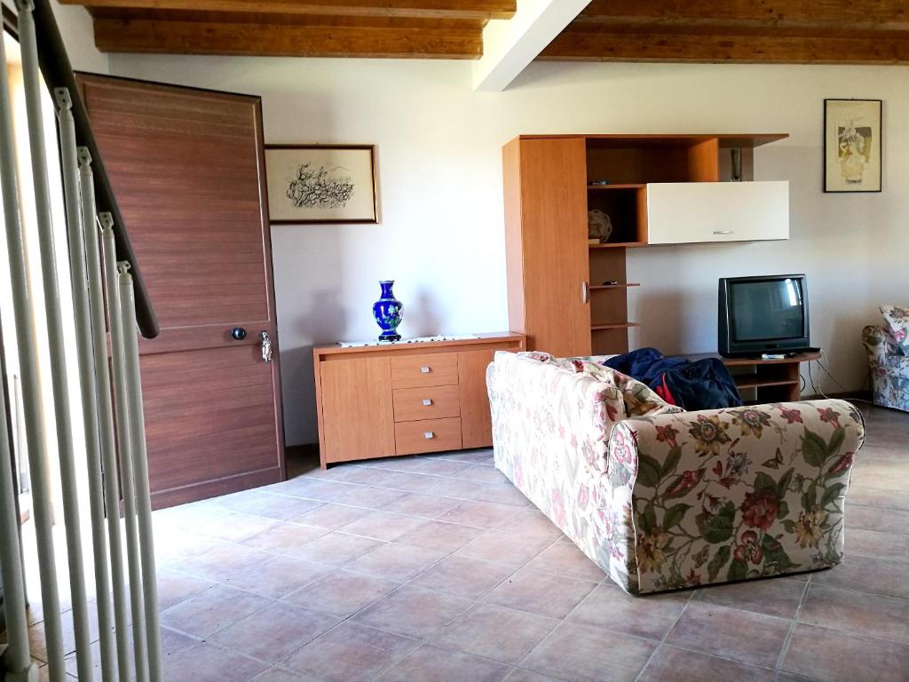 3 bedrooms appartement with shared pool enclosed garden and wifi at Partinico 2 km away from the beach photo 2