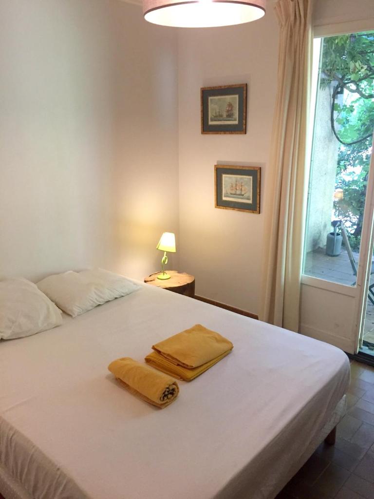 Villa de 3 chambres avec piscine privee jardin clos et wifi a Arpaillargues et Aureillac photo 4