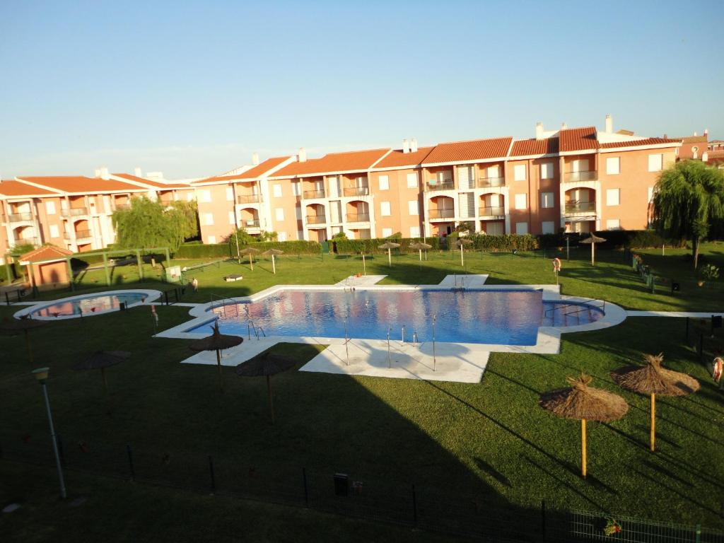 2 bedrooms appartement at Rota 300 m away from the beach with sea view shared pool and enclosed garden photo 1