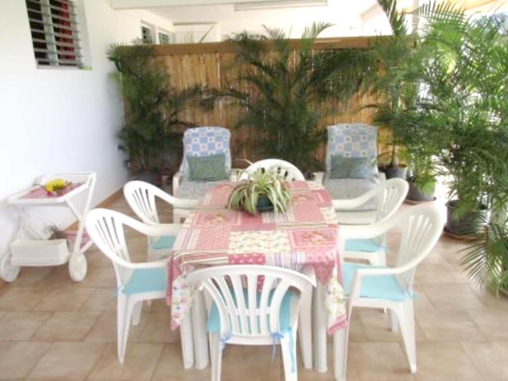 Studio a Les Anses d'Arlet a 500 m de la plage avec vue sur la mer et jardin amenage photo 1