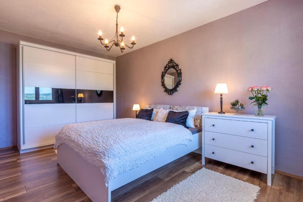 Apartman ELLA photo 2