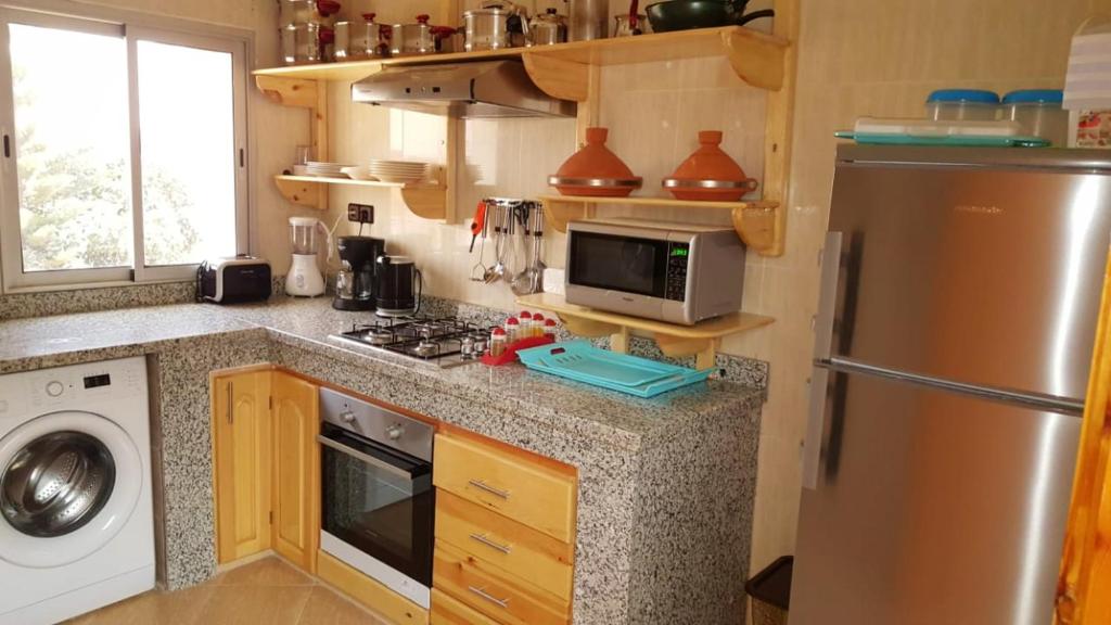 4 bedrooms villa with private pool and enclosed garden at Tou Ganaou photo 4