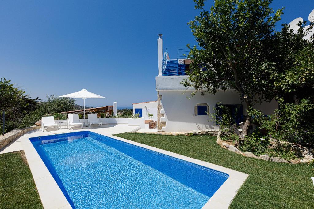 Anna's Villa in Mesi Village