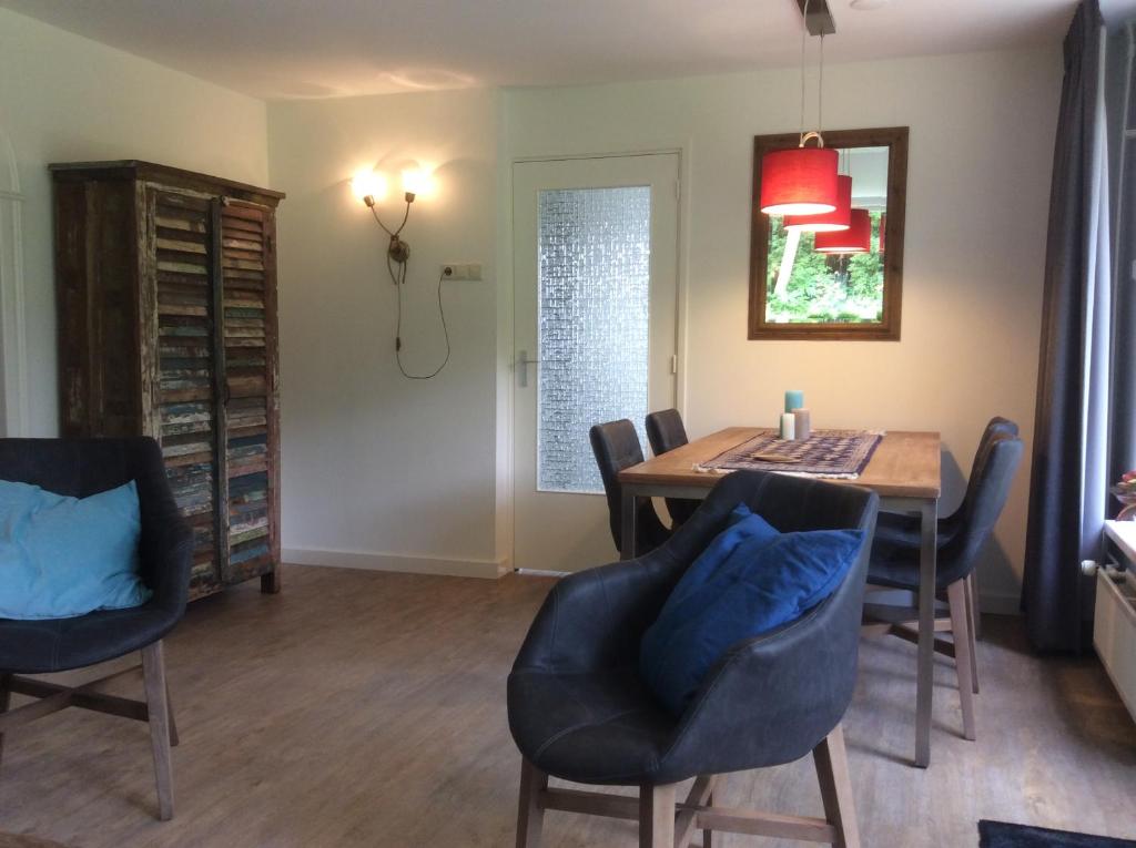 Vakantiehuisje vlakbij de duinen photo 4