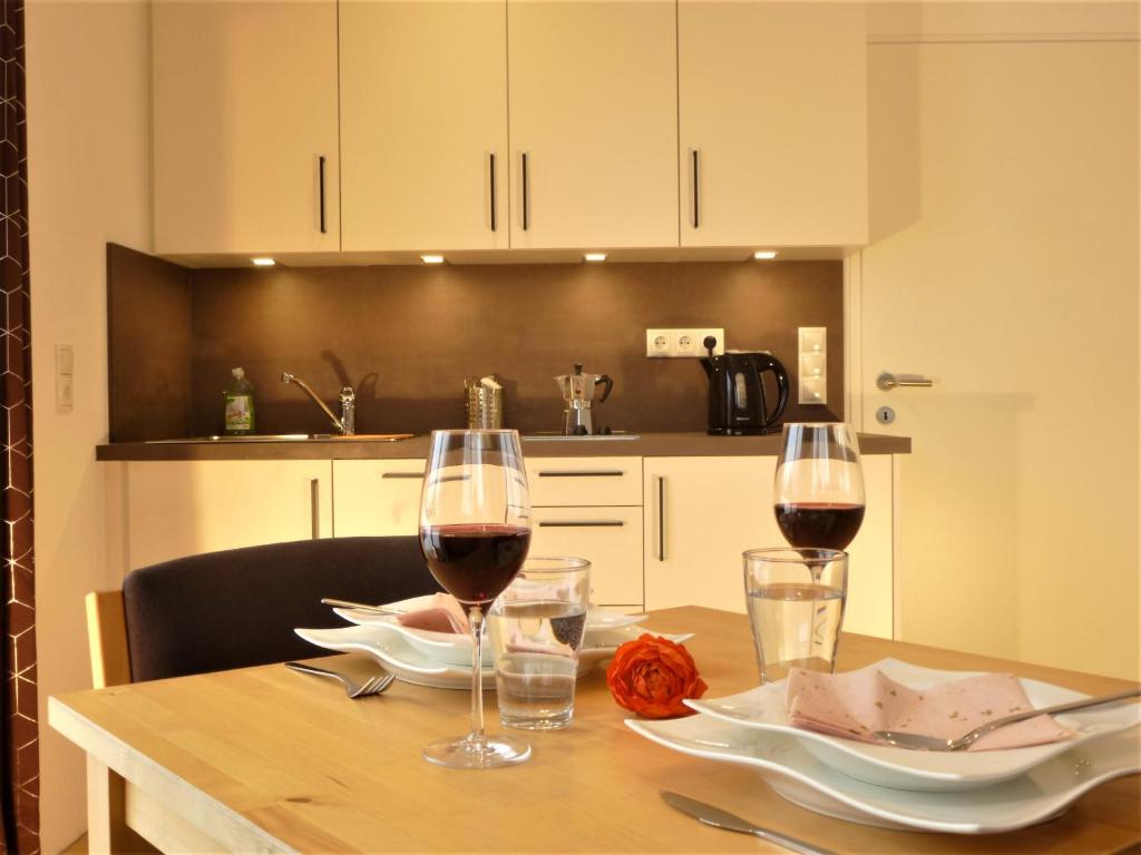 Cozy mountain view apartment with terrace and garden photo 1