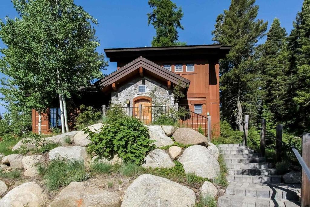Clearwater Cottage 87 at Tamarack Resort by Casago McCall - Donerightmanagement image