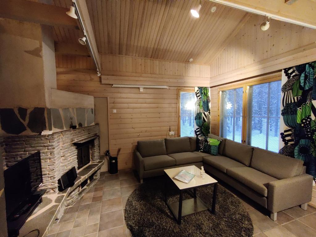 Levikaira Apartments - Log Cabins photo 3