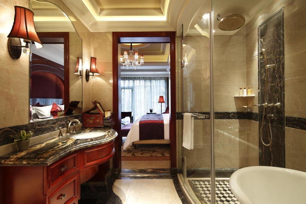 Двухместный (Клубный номер ИнтерКонтиненталь), InterContinental Shanghai Ruijin