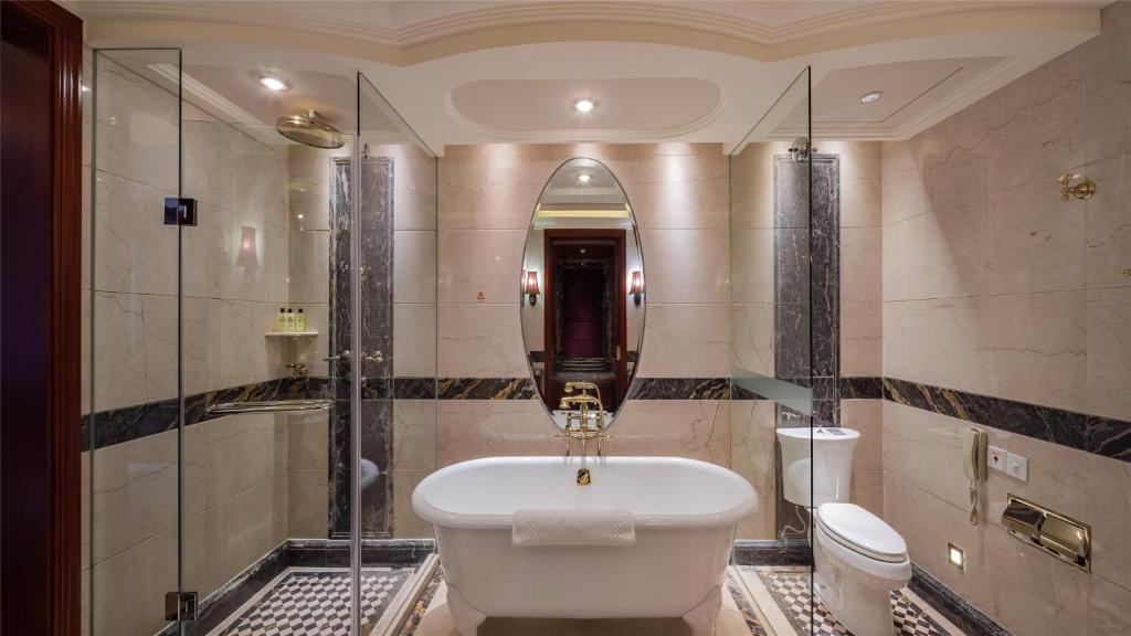 Двухместный (Клубный номер ИнтерКонтиненталь), InterContinental Shanghai Ruijin