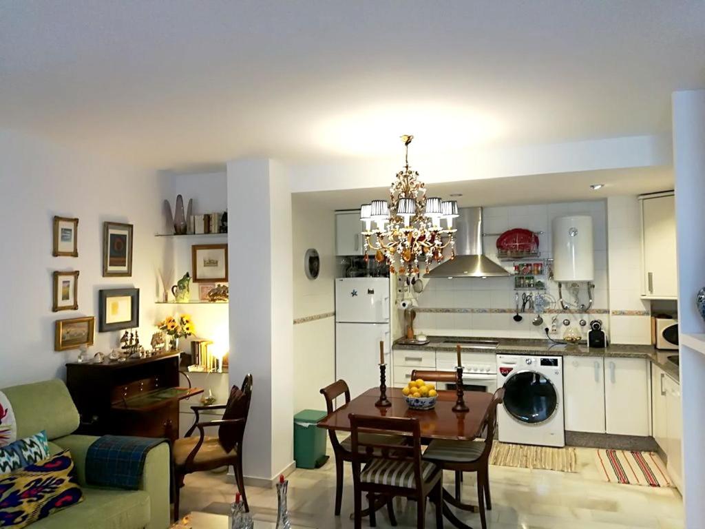 2 bedrooms appartement at Rota 50 m away from the beach with city view and wifi photo 1