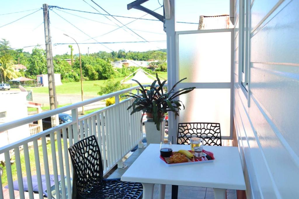 Maison de 2 chambres avec vue sur la ville jacuzzi et jardin amenage a Riviere Salee photo 1