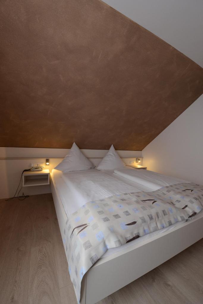 Трехместный (Трехместный номер), Hotel Bella Vista