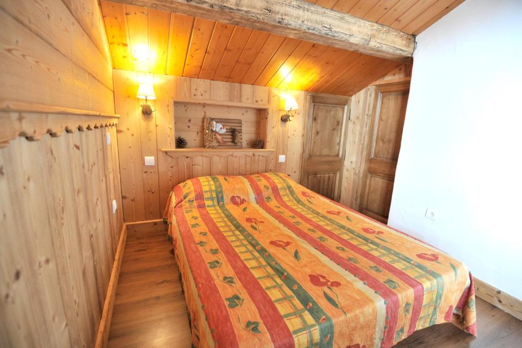 Appartement de 4 chambres a Champagny en Vanoise a 400 m des pistes avec jardin clos et wifi photo 3