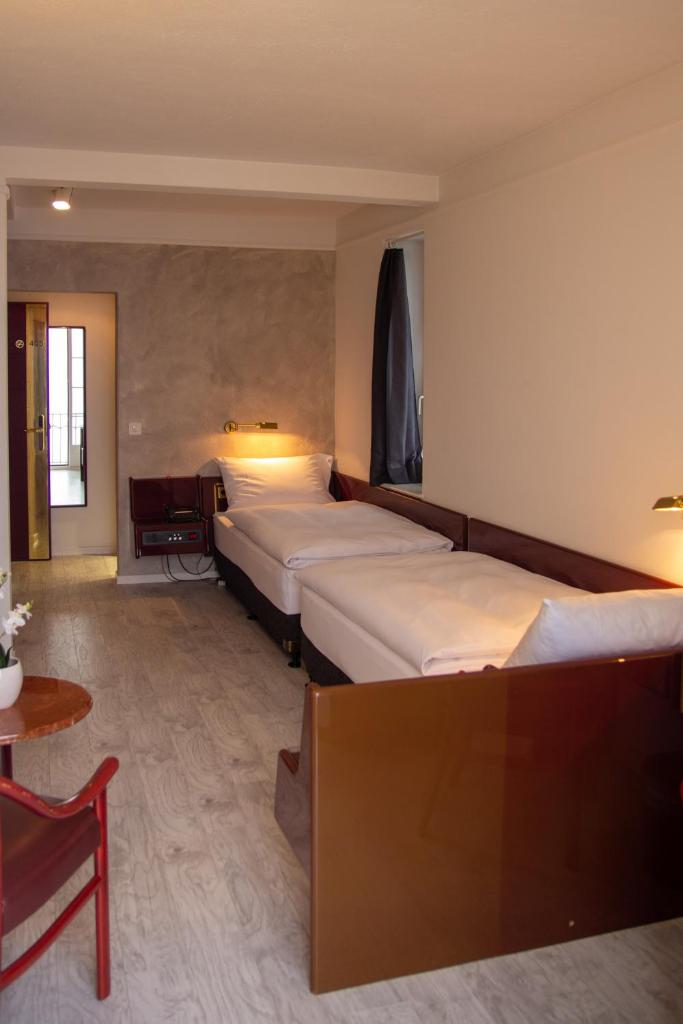 Boutique City Hotel Gallo - Tap to explore photos
