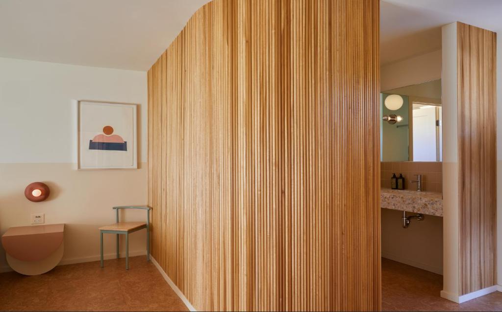 The Capri Hotel photo 2