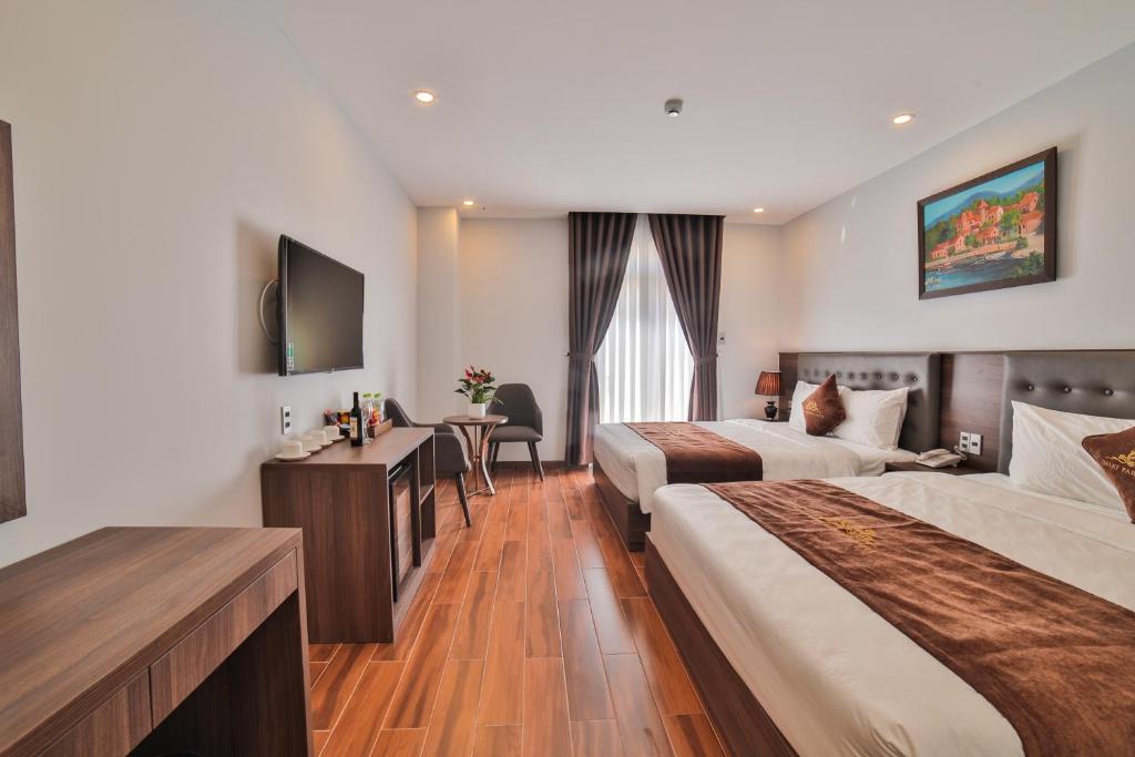 Dalat Paradise Hotel