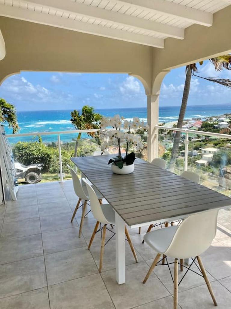 V5 Between sky and sea, Caribbean magical view photo 4