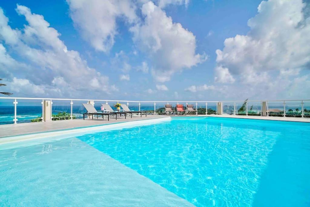 V4 Magical view of the ocean and Saint Barth photo 2