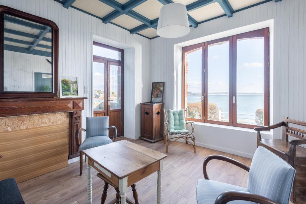 Villa des Roches - vue mer exceptionnelle photo 3