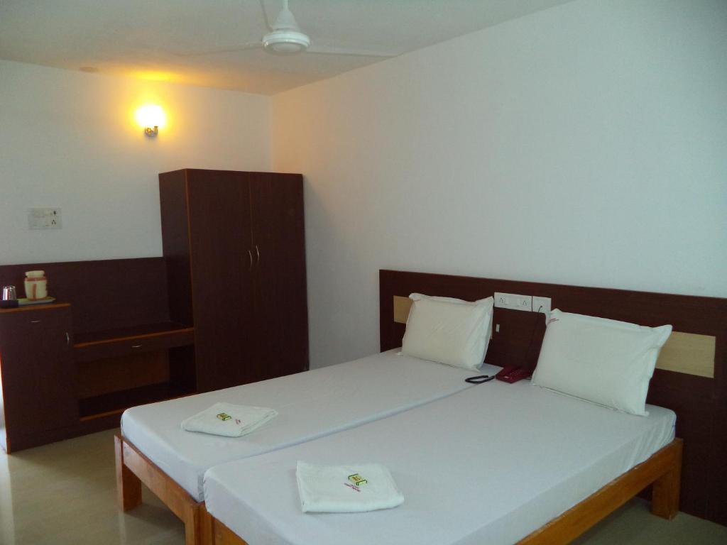Двухместный (Стандартный двухместный номер с 1 кроватью), Samrat Guest House KK Nagar