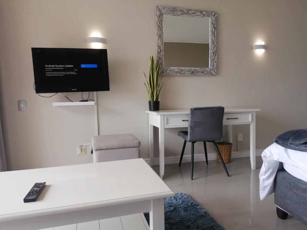 Brookes Hill Suites no 51 photo 4