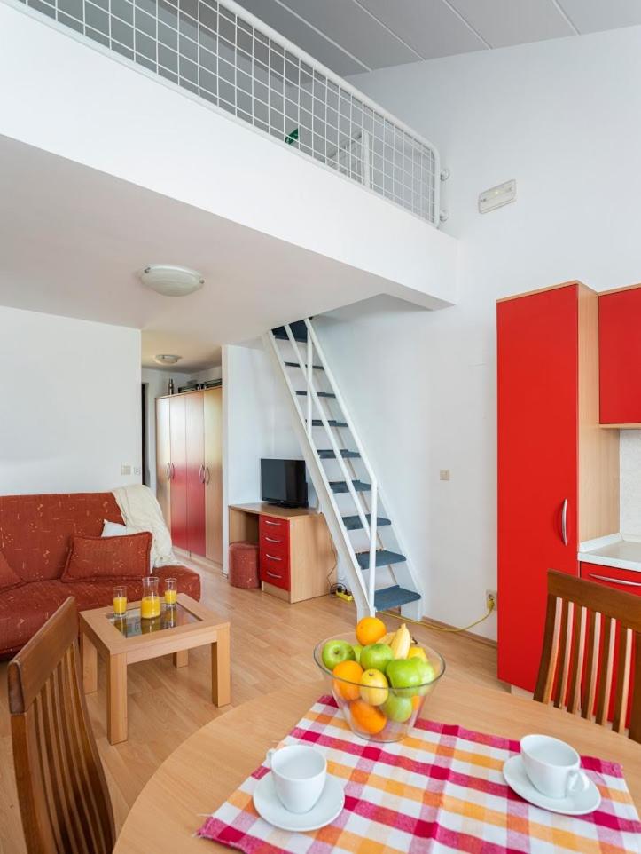 Apartments Hostin Roža Duga Uvala photo 3