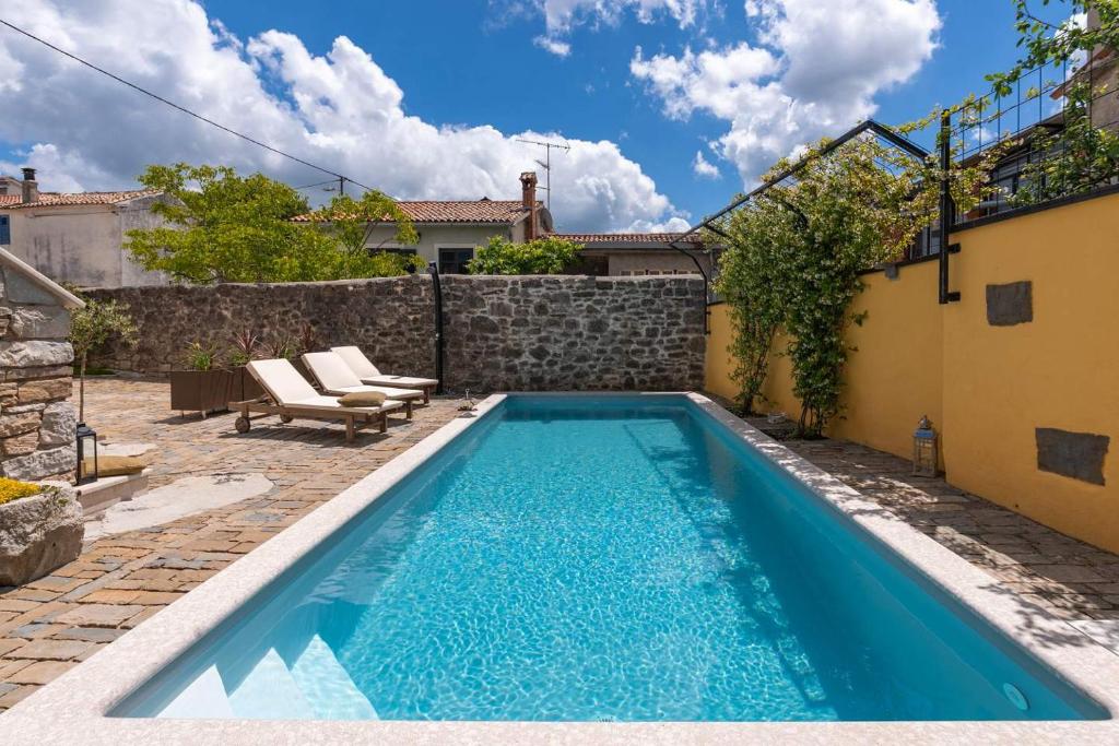 Lovely Rustic Villa Katarina with 2 pools photo 2
