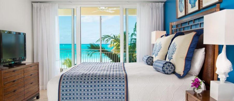 The Tuscany on Grace Bay photo 4