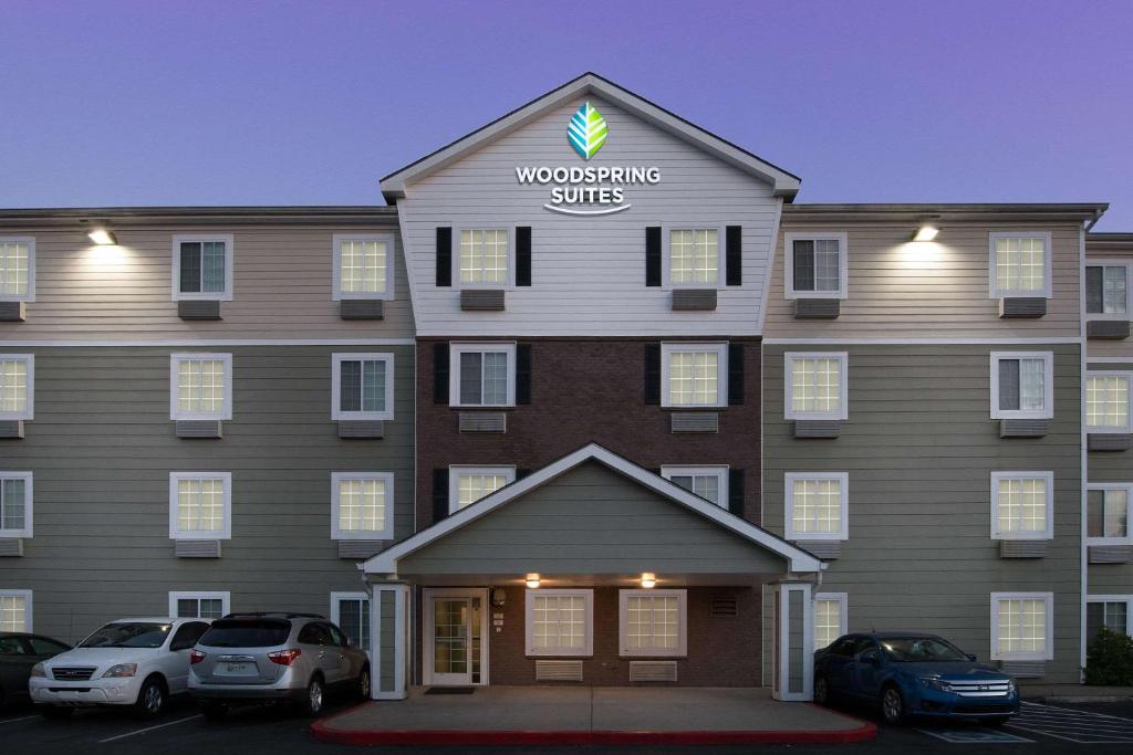 WoodSpring Suites Murfreesboro photo 3