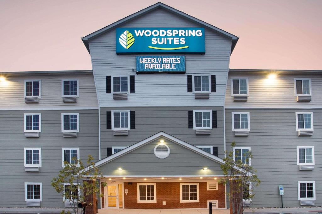WoodSpring Suites Chesapeake-Norfolk Greenbrier photo 3