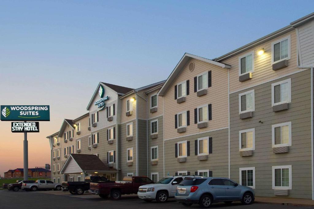 WoodSpring Suites Waco near University photo 1