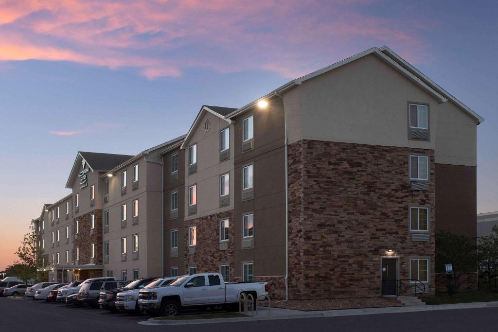 WoodSpring Suites Austin South Central I-35 photo 2