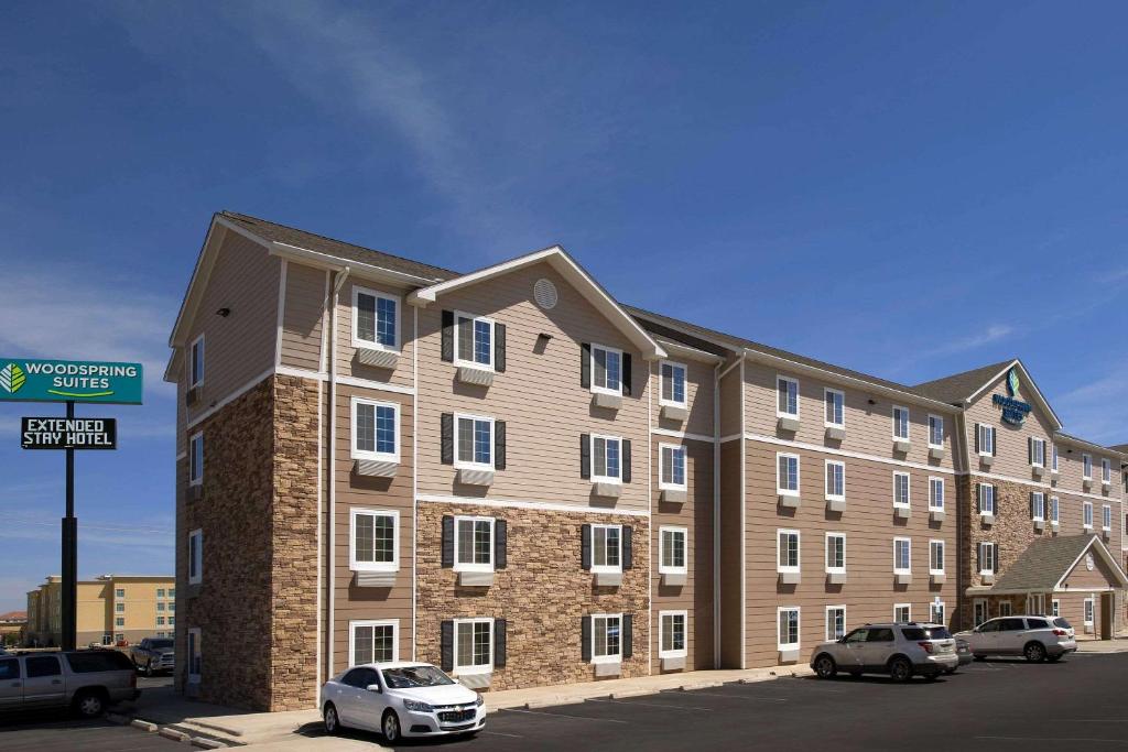 WoodSpring Suites Odessa photo 3