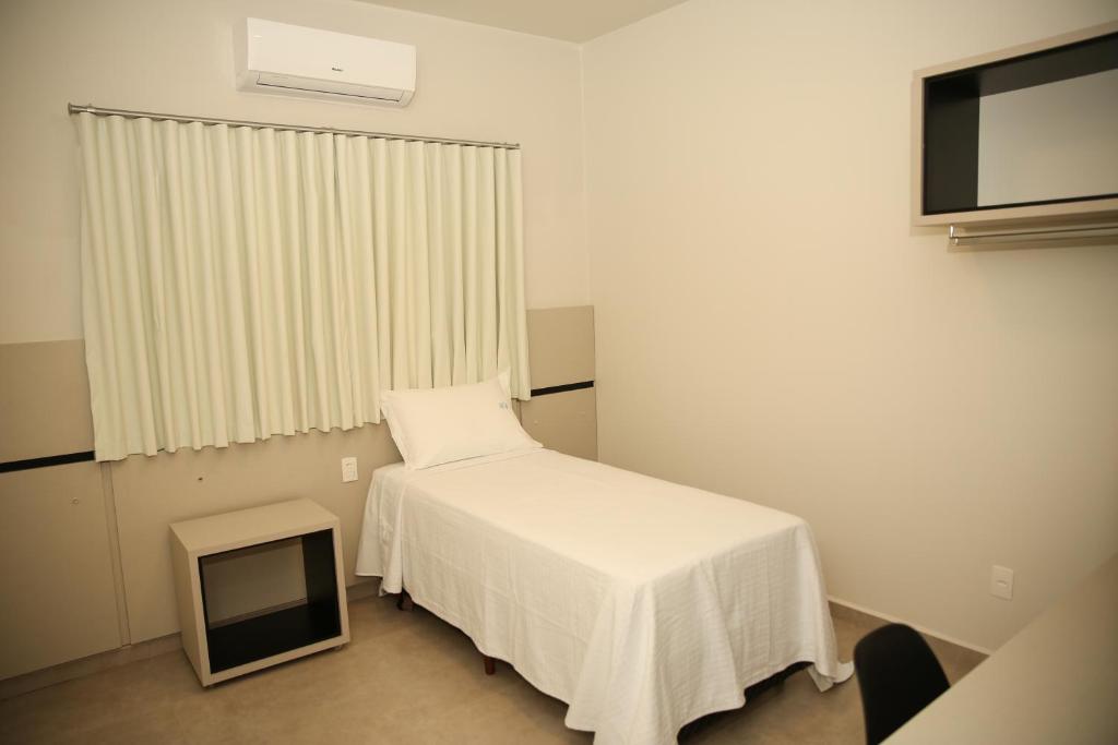 Raf Hotel photo 2
