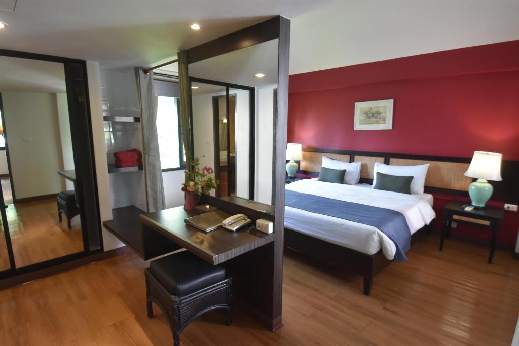 Двухместный (Полулюкс), Natural Park Resort Pattaya