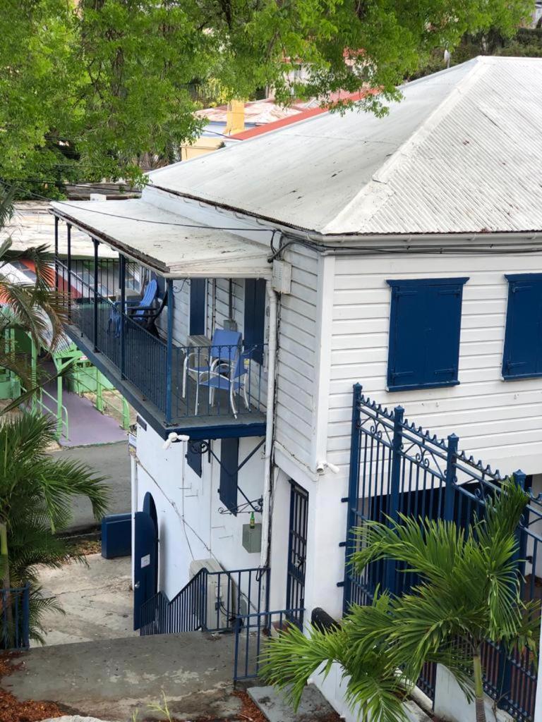 The Landmark St Thomas 3BR Apt photo 4