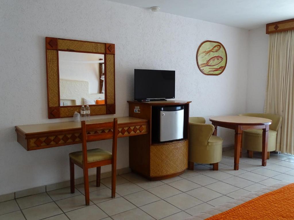 Hotel Palapa Palace Room Type - Double or Twin Room